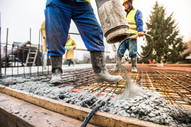 Best Local Concrete Companies  in Richnd Heights, MO